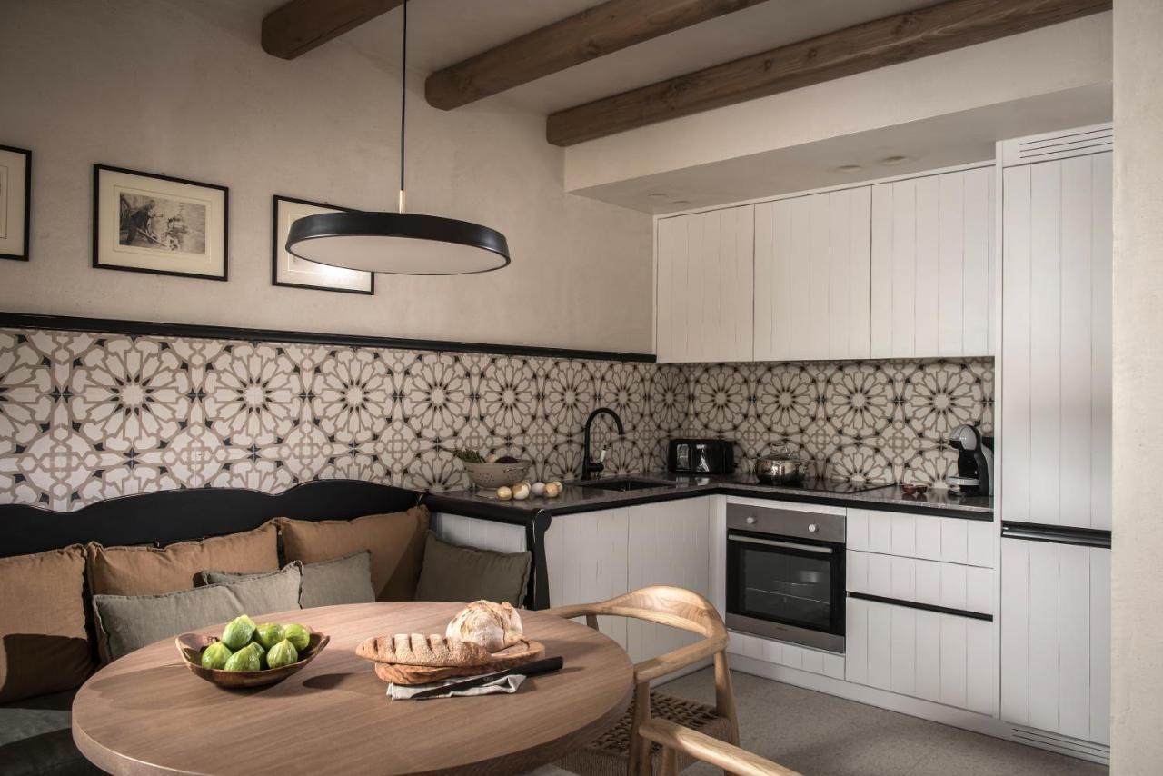 Tarsia Homes & Suites Kalamaki  Buitenkant foto