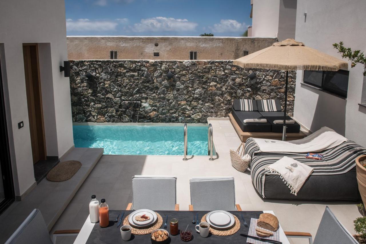 Tarsia Homes & Suites Kalamaki  Buitenkant foto