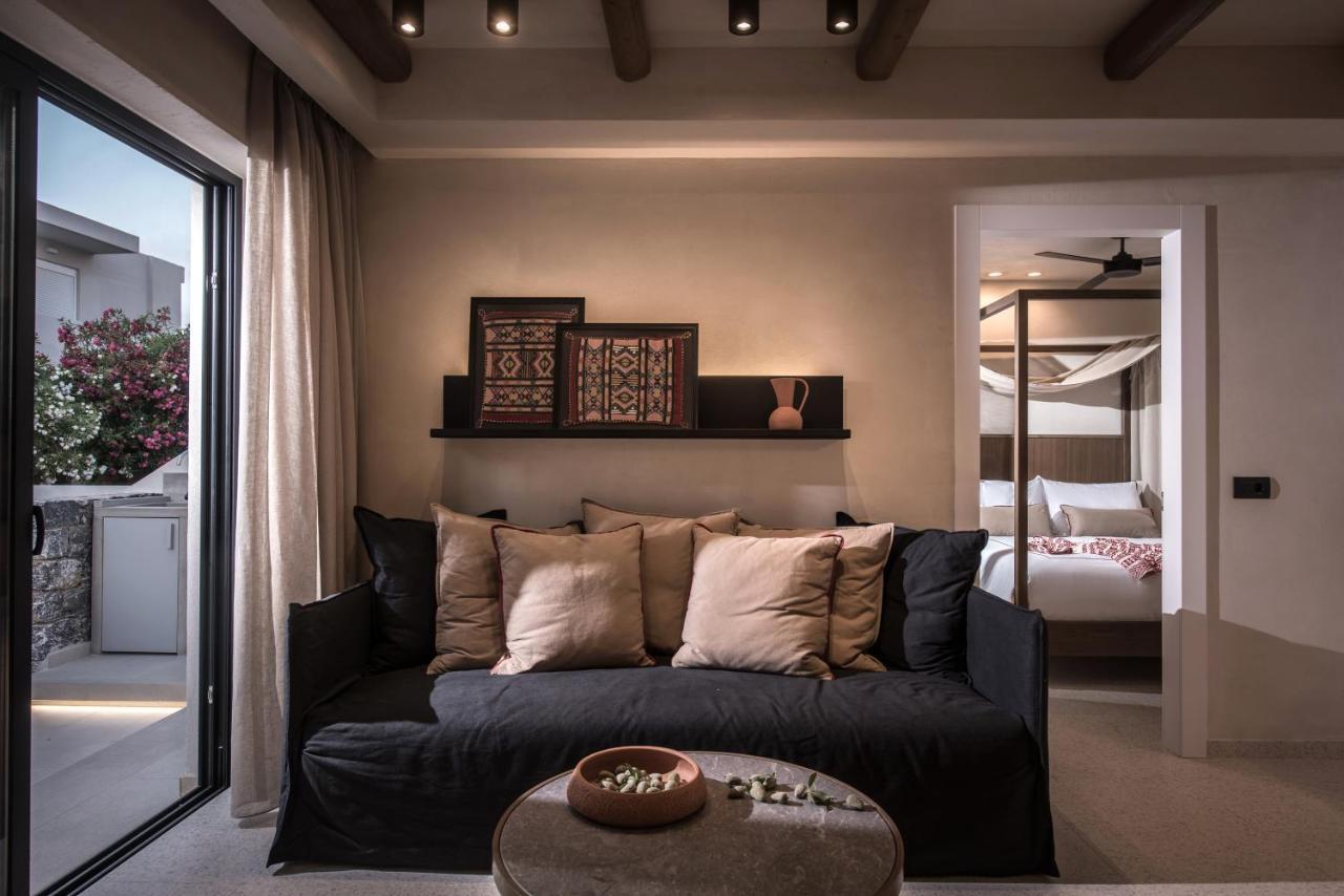 Tarsia Homes & Suites Kalamaki  Buitenkant foto
