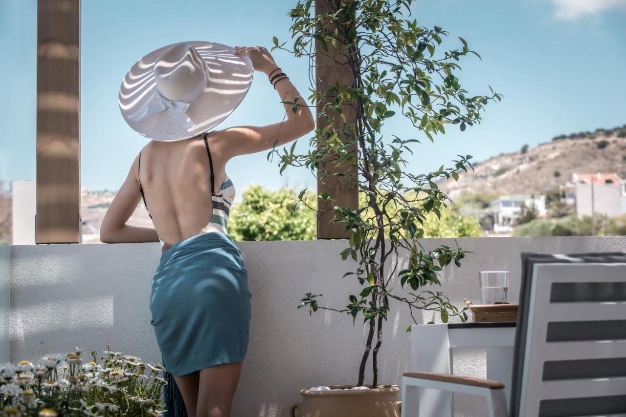 Tarsia Homes & Suites Kalamaki  Buitenkant foto