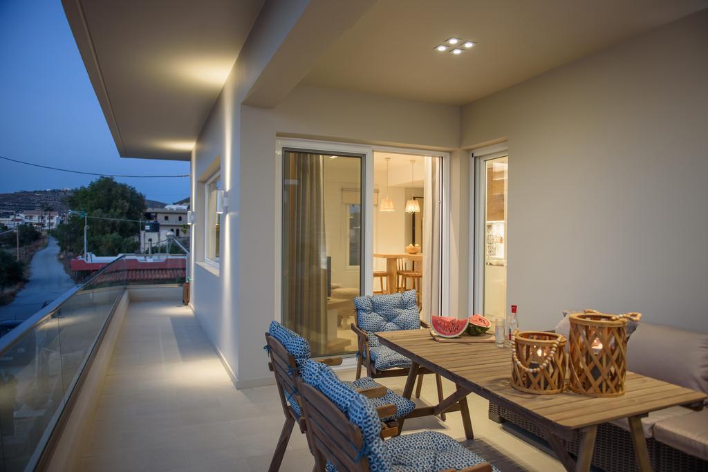 Tarsia Homes & Suites Kalamaki  Buitenkant foto