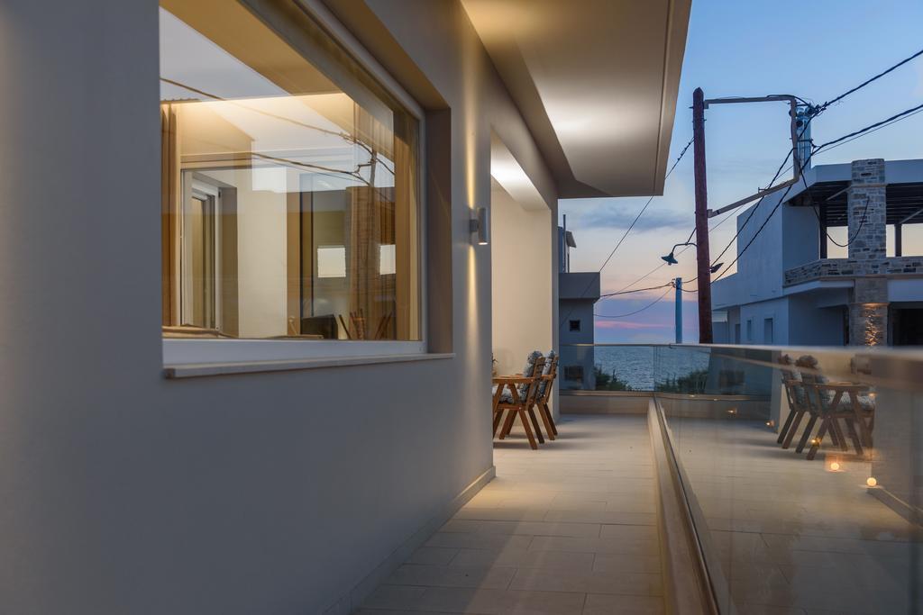 Tarsia Homes & Suites Kalamaki  Buitenkant foto